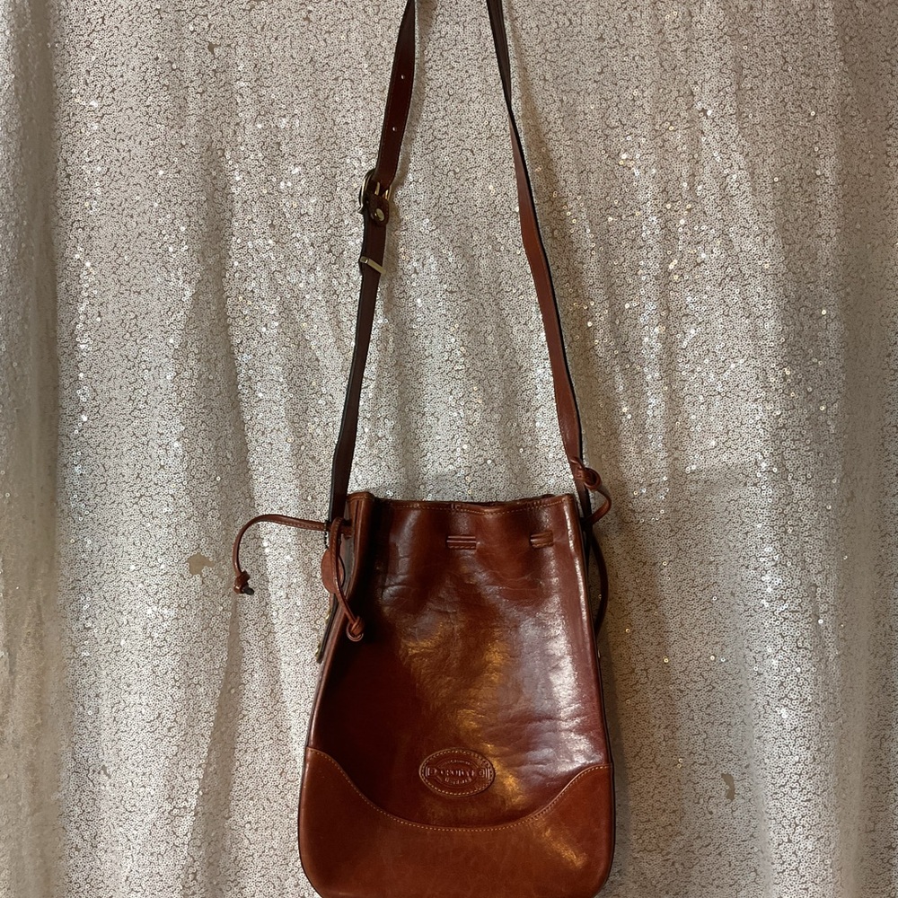 Oroton tan Leather Molded Drawstring luxury cowhide bucket Australian adjustable